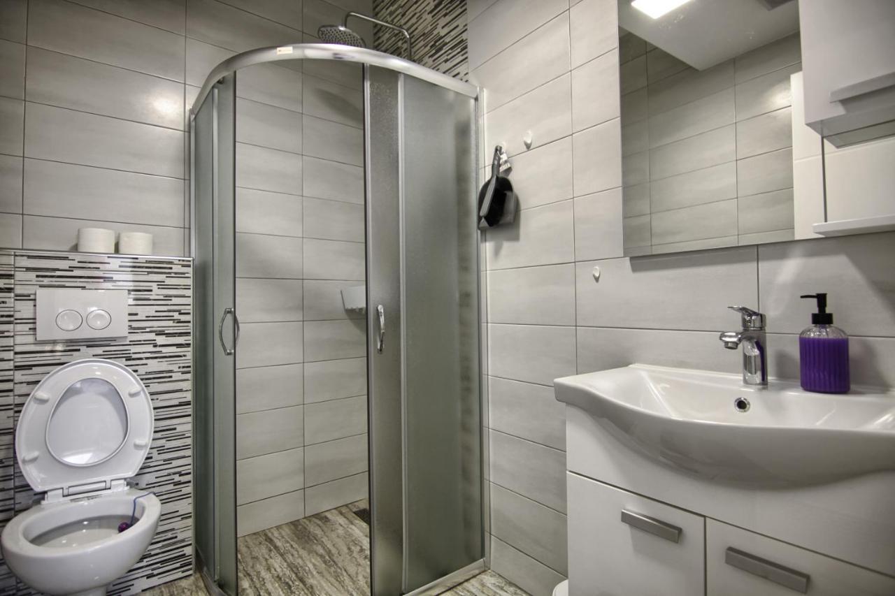 Rooms Dragica Pakoštane Exterior foto